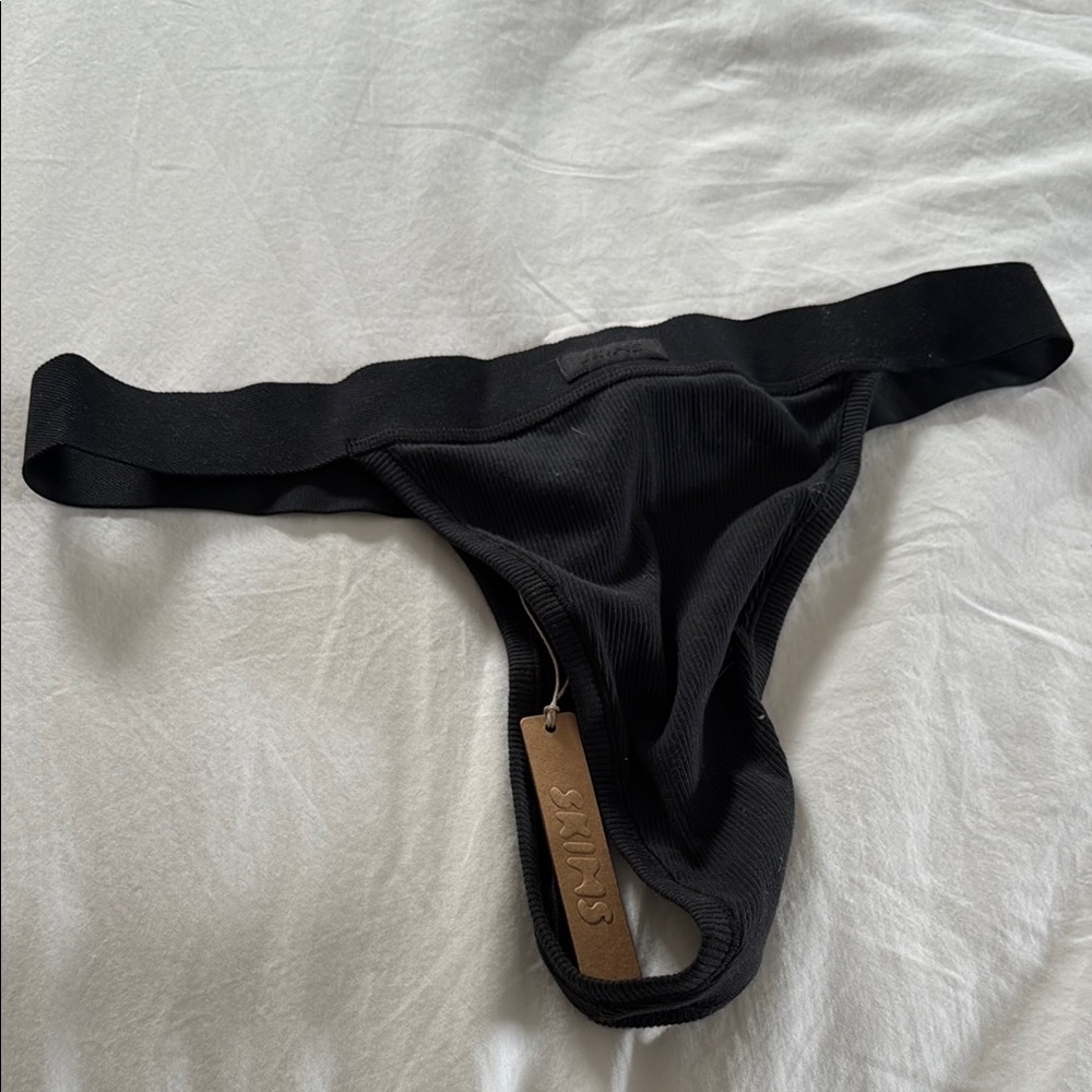 Black Ribbed Thong